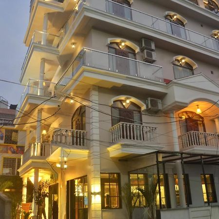 Hotel Rio Benaras Varanasi Exterior foto