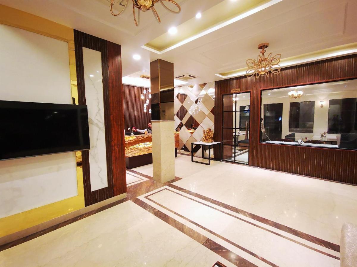 Hotel Rio Benaras Varanasi Exterior foto