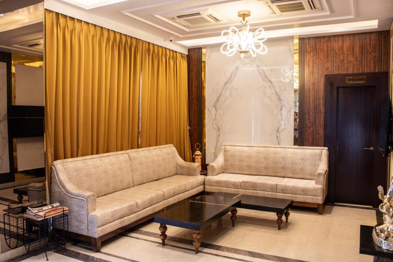 Hotel Rio Benaras Varanasi Exterior foto