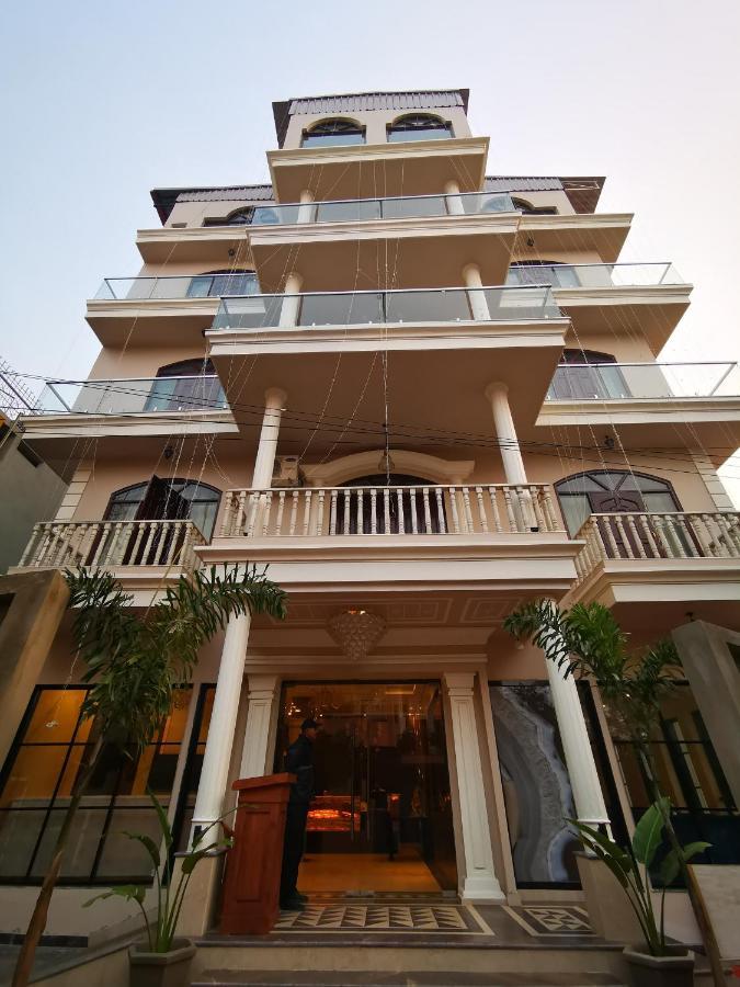 Hotel Rio Benaras Varanasi Exterior foto