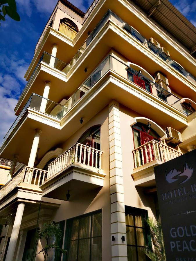 Hotel Rio Benaras Varanasi Exterior foto